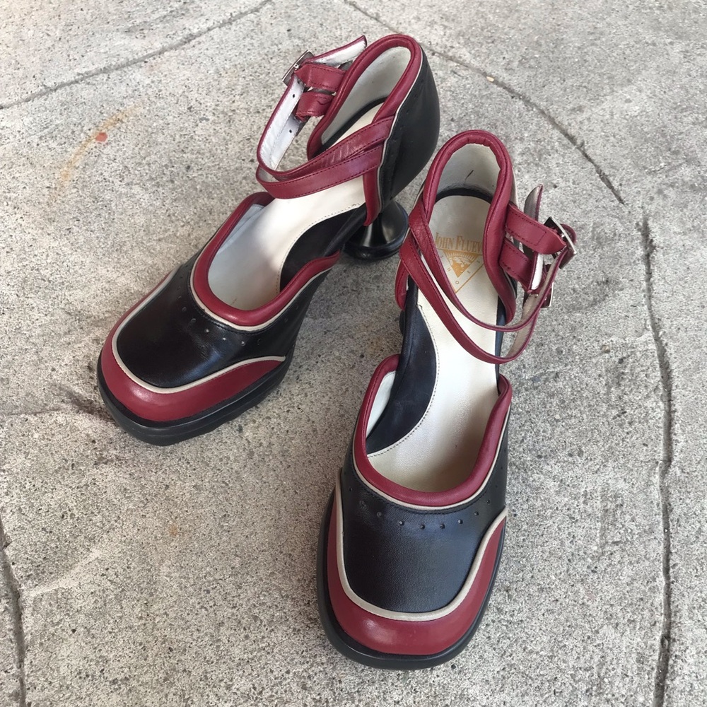 Fluevog Q-tee Limited Edition Women’s 7.5